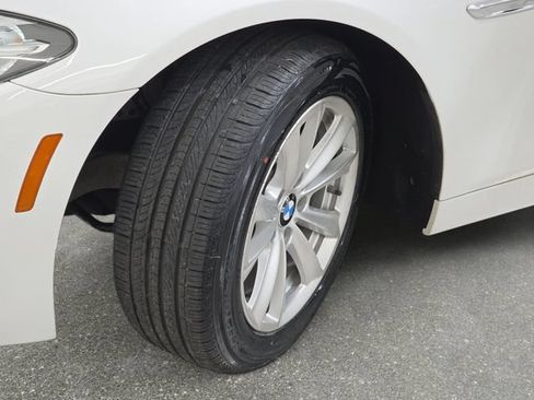 Used 2016 BMW 528i xDrive Sedan AWD/4WD image 32