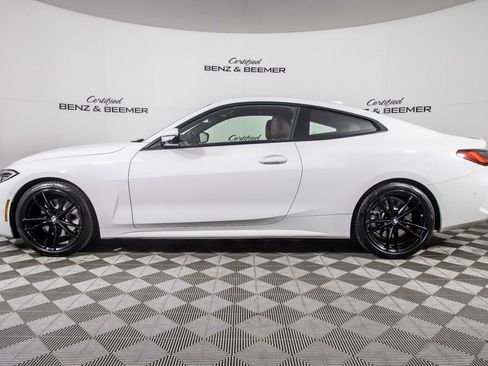 Used 2023 BMW 430i Coupe w/ M Sport Package RWD image 10