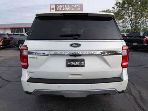 Used 2020 Ford Expedition XLT w/ Equipment Group 202A AWD/4WD image 4