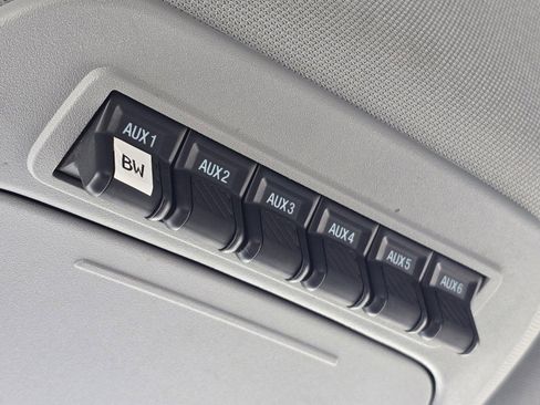 Used 2023 Ford F350 XLT image 8