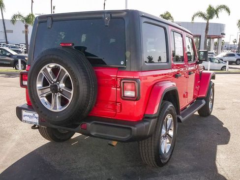 Used 2021 Jeep Wrangler Unlimited Sahara AWD/4WD image 9