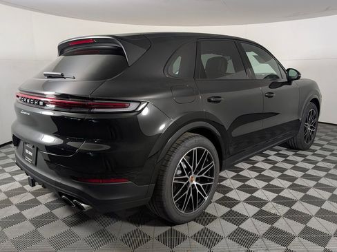 New 2026 Porsche Cayenne AWD/4WD image 7