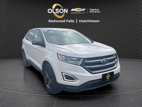 Used 2018 Ford Edge SEL w/ SEL Appearance Package image 7