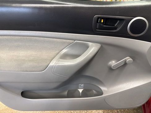 Used 2008 Toyota Tacoma PreRunner RWD image 10