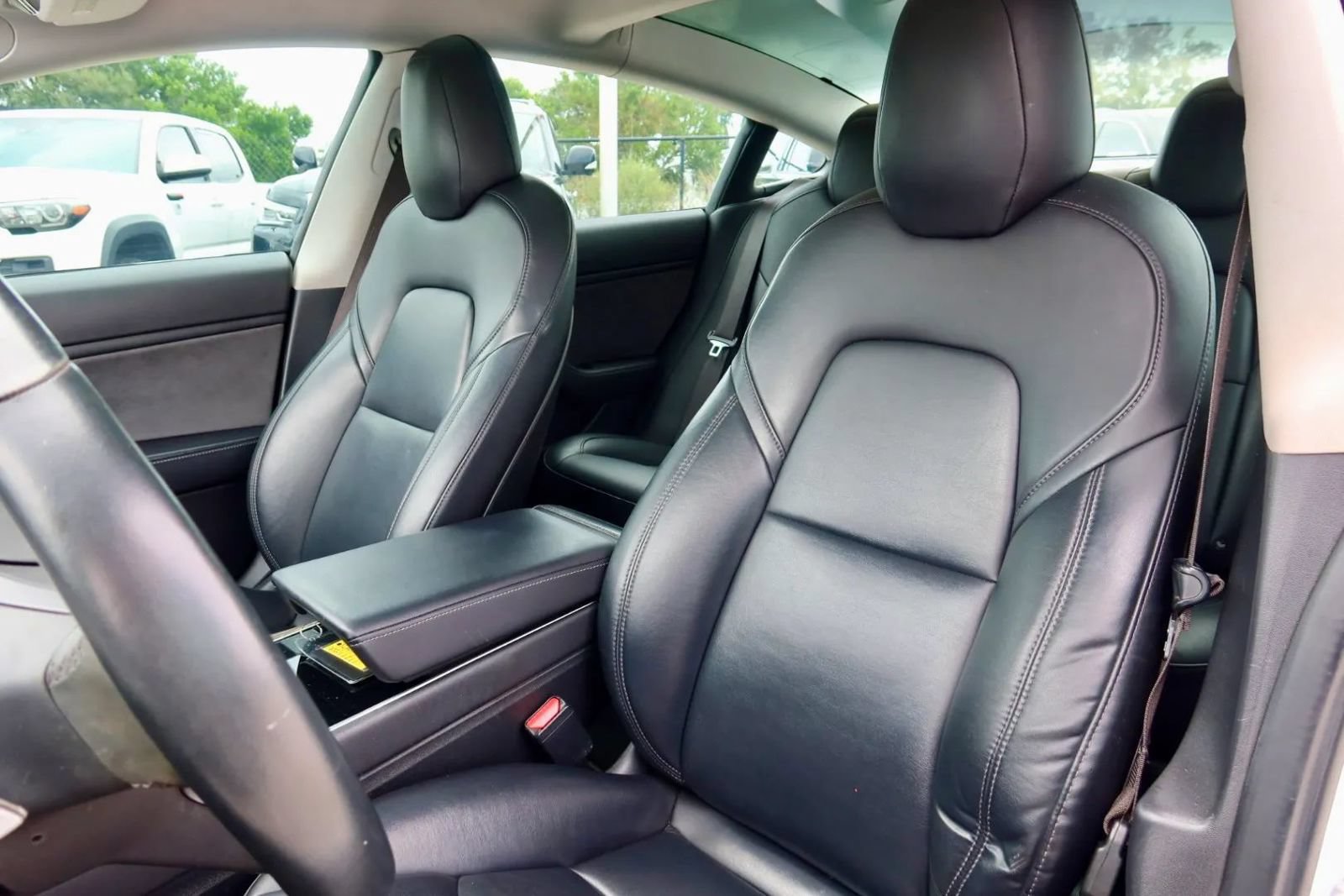 Used 2018 Tesla Model 3 Long Range AWD/4WD image 10