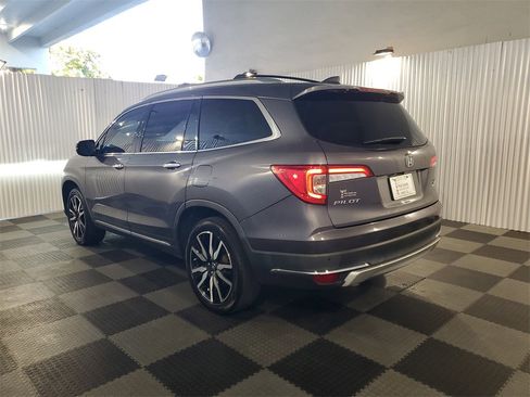 Used 2020 Honda Pilot Touring image 4