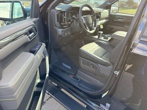 New 2026 Chevrolet Silverado 1500 ZR2 w/ LPO, Dark Essentials Package image 8