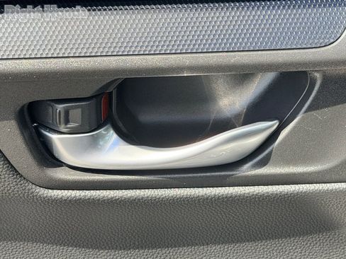 Certified 2025 Honda CR-V EX image 19