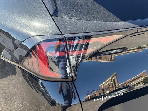 New 2026 Kia Sportage AWD Hybrid image 11