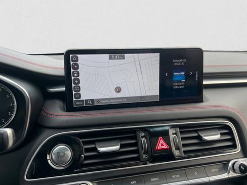 Used 2023 Genesis G70 3.3T w/ Sport Advanced Package image 11