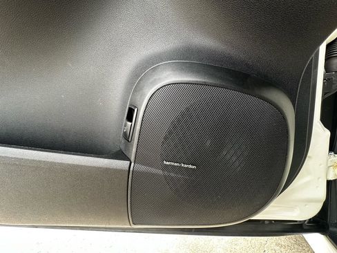 Used 2012 Mercedes-Benz R 350 4MATIC image 78