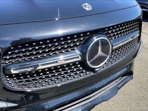 Used 2023 Mercedes-Benz GLB 250 4MATIC image 6