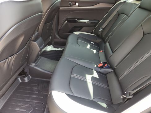 Used 2026 Kia K5 GT-Line w/ GT-Line Premium Package FWD image 33