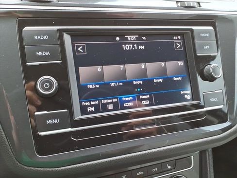 Used 2023 Volkswagen Tiguan S w/ Driver Assistance Package FWD image 28