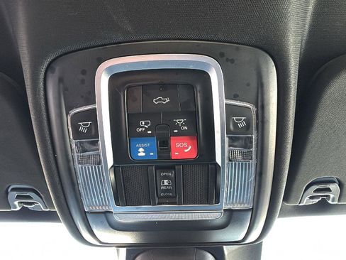 Used 2022 RAM 1500 Limited w/ Body Color Bumper Group image 16