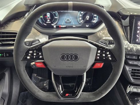 New 2026 Audi RS e-tron GT performance image 18