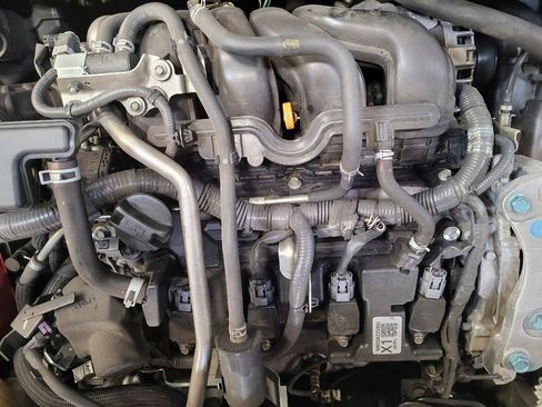 Used 2022 Nissan Sentra SV FWD image 30