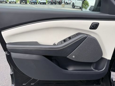 Certified 2025 Ford Mustang Mach-E Premium AWD/4WD image 14