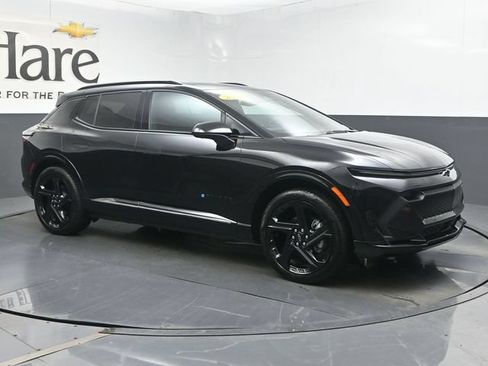 Used 2024 Chevrolet Equinox EV RS FWD image 6