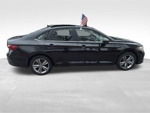 Used 2024 Volkswagen Jetta SE image 26