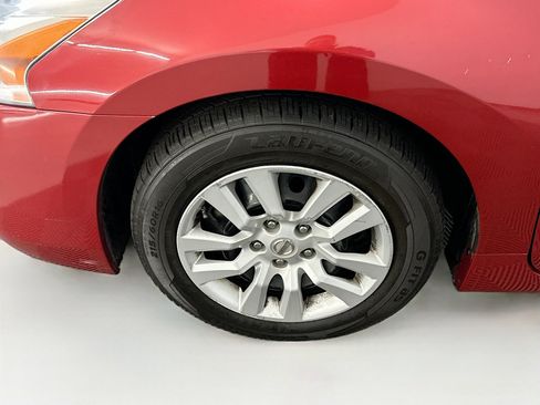 Used 2013 Nissan Altima 2.5 S image 11