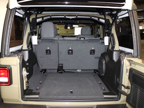 New 2026 Jeep Wrangler Sport S image 29