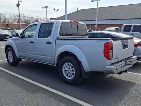 Used 2019 Nissan Frontier SV w/ Value Truck Package image 4