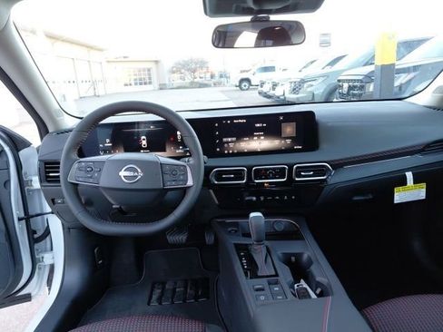 New 2026 Nissan Sentra SR w/ Floor Mat Package image 26