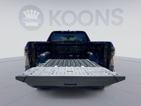 New 2026 GMC Sierra EV Elevation image 22