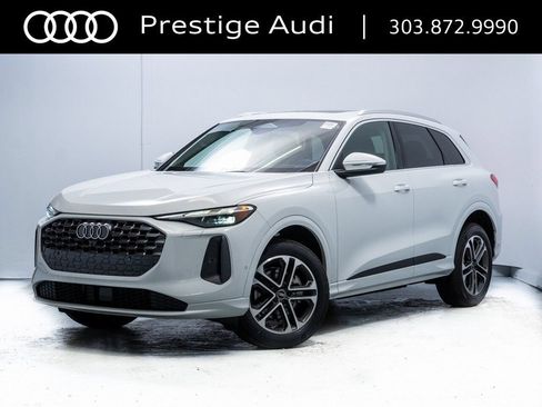 Used 2025 Audi Q5 Premium w/ Convenience Package AWD/4WD image 1