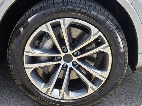 New 2026 Audi Q7 2.0T Premium Plus AWD/4WD image 16
