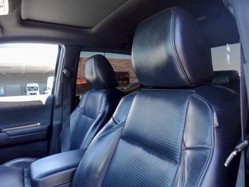 Used 2021 Toyota Tacoma TRD Sport w/ TRD Premium Sport Package AWD/4WD image 14