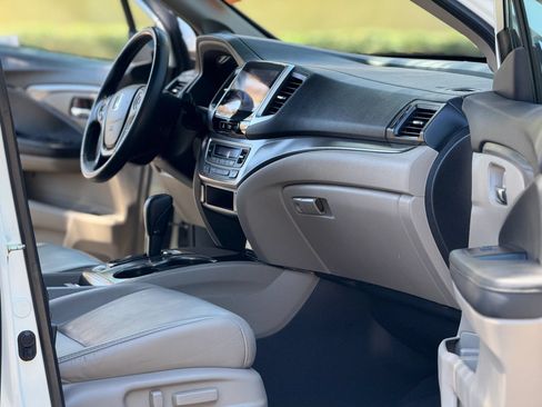 Used 2018 Honda Pilot EX-L image 9