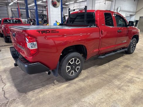 Used 2017 Toyota Tundra SR5 image 4
