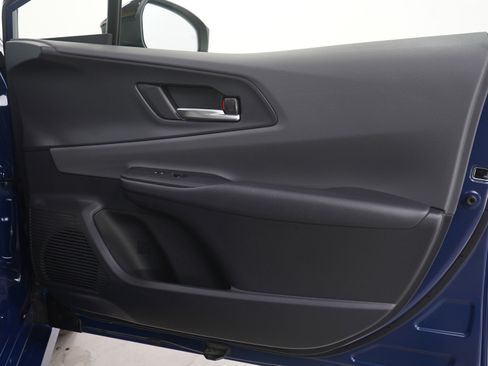 Used 2025 Toyota Prius Limited image 10