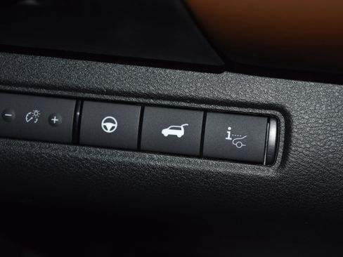 New 2026 Nissan Pathfinder Platinum w/ Cargo Package image 17