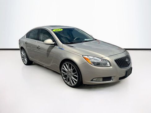 Used 2012 Buick Regal Premium FWD image 1