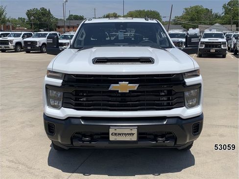 Used 2025 Chevrolet Silverado 3500 W/T w/ WT Convenience Package AWD/4WD image 10