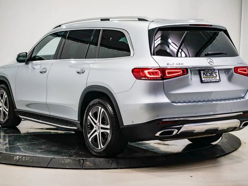 Used 2022 Mercedes-Benz GLS 450 4MATIC image 2