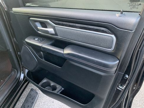Used 2019 RAM 1500 Big Horn AWD/4WD image 13