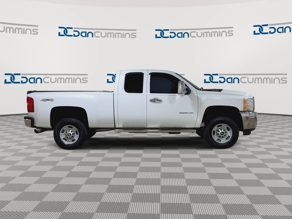 Used 2013 Chevrolet Silverado 2500 W/T AWD/4WD image 9