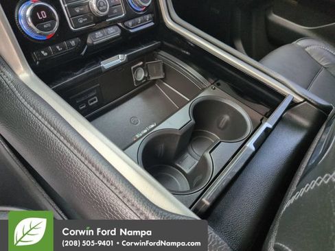 Used 2021 GMC Yukon XL Denali w/ Denali Premium Package AWD/4WD image 18