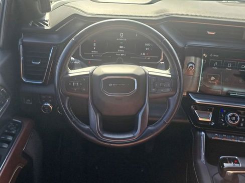 Used 2023 GMC Sierra 1500 Denali Ultimate AWD/4WD image 16