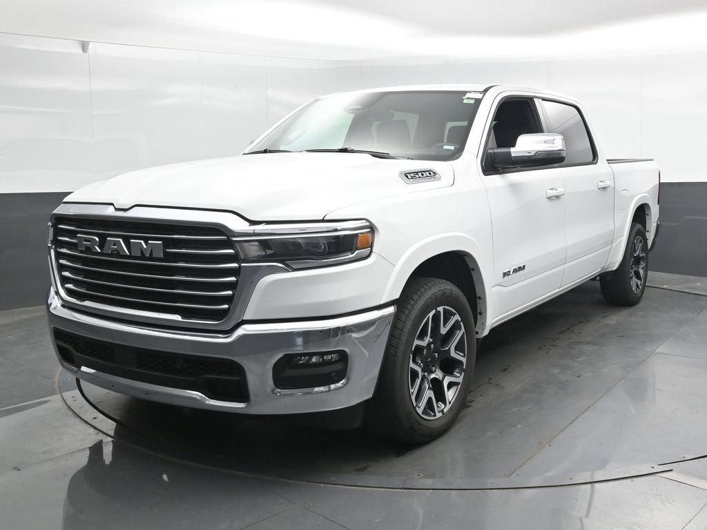 Used 2026 RAM 1500 Laramie AWD/4WD image 7