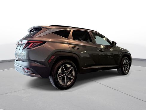 Used 2025 Hyundai Tucson SEL AWD/4WD image 12