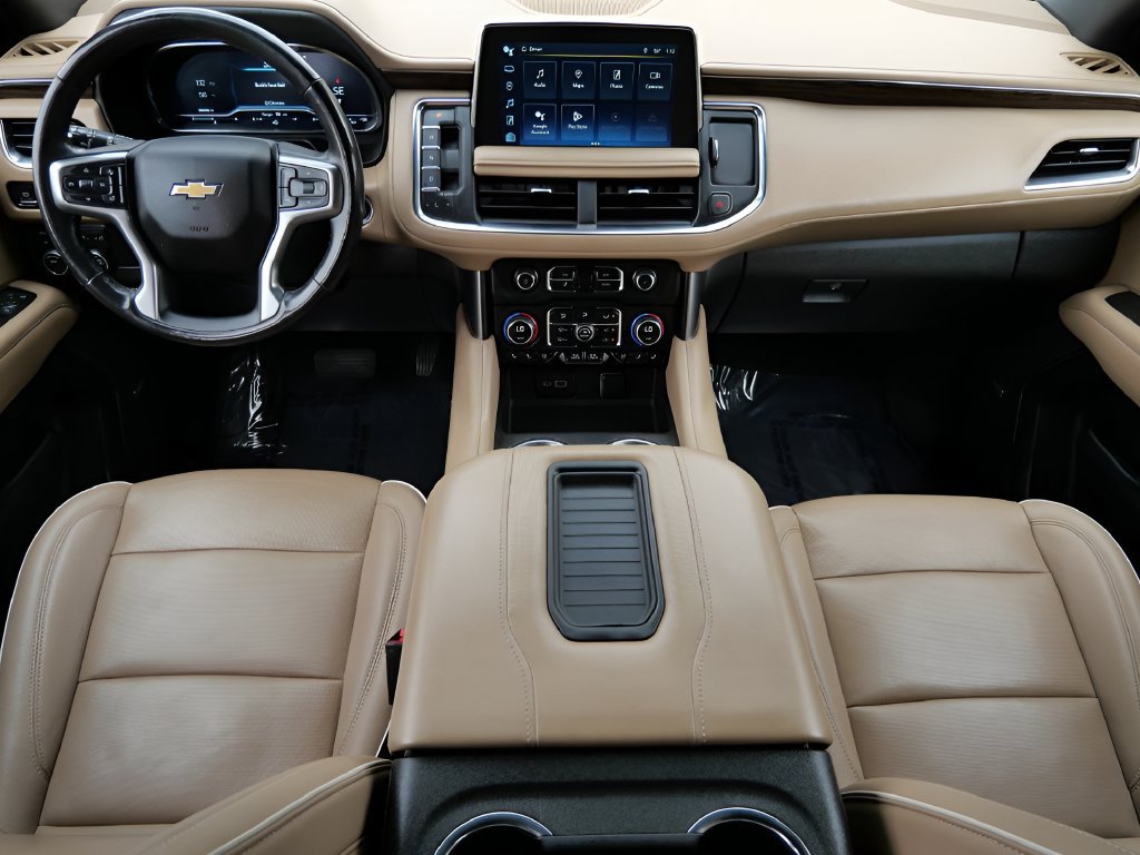 Used 2022 Chevrolet Suburban Premier AWD/4WD image 22