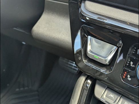 New 2026 GMC Sierra 1500 AT4 w/ AT4 Premium Package AWD/4WD image 24