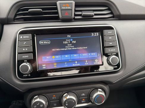 New 2025 Nissan Versa S w/ Trunk Package FWD image 14
