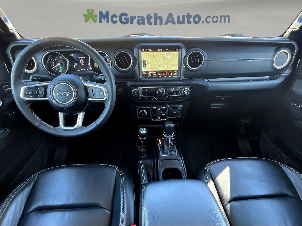 Used 2023 Jeep Wrangler Unlimited Sahara AWD/4WD image 9