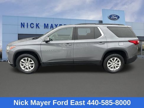 Used 2020 Chevrolet Traverse LT image 4